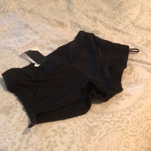 Target Cinched Black Work out shorts L / 10 / 12